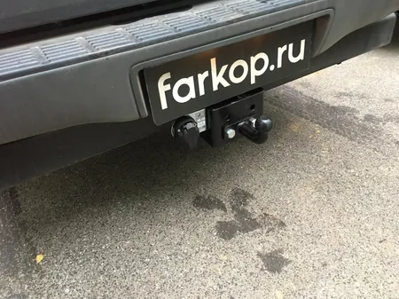 Фаркоп Лидер Плюс для Toyota Hilux 2010-2015 T114-FC в Ростов-на-Дону