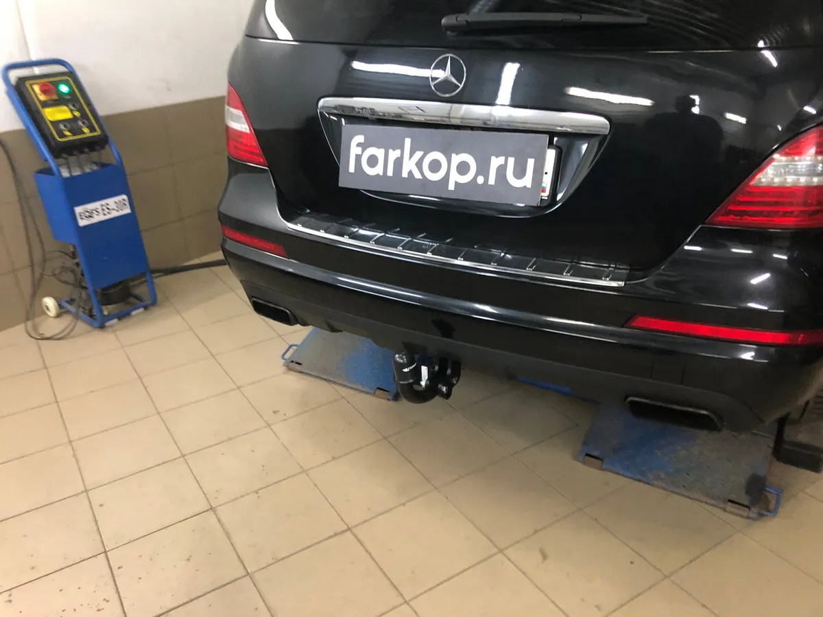 Фаркоп Steinhof для Mercedes R-class 2006-2017 Арт. M-146 M-146 в Ростов-на-Дону Фаркоп Steinhof для Mercedes R-class 2006-2017 Арт. M-146 M-146 в Ростов-на-Дону