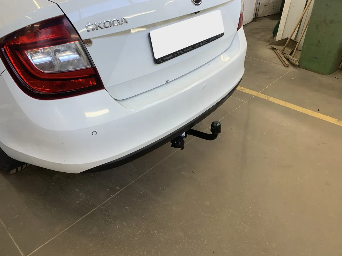 Фаркоп Berg для Skoda Rapid 2014-2020 F.5112.001 в Ростов-на-Дону Фаркоп Berg для Skoda Rapid 2014-2020 F.5112.001 в Ростов-на-Дону