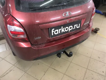 Фаркоп Berg для Lada Kalina (вкл. Cross) 2013-2018 F.6013.007 в Ростов-на-Дону