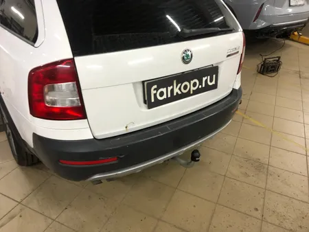 Фаркоп Galia для Skoda Octavia (лифтбек, универсал, вкл. Scout) 2005-2013 S086A в Ростов-на-Дону