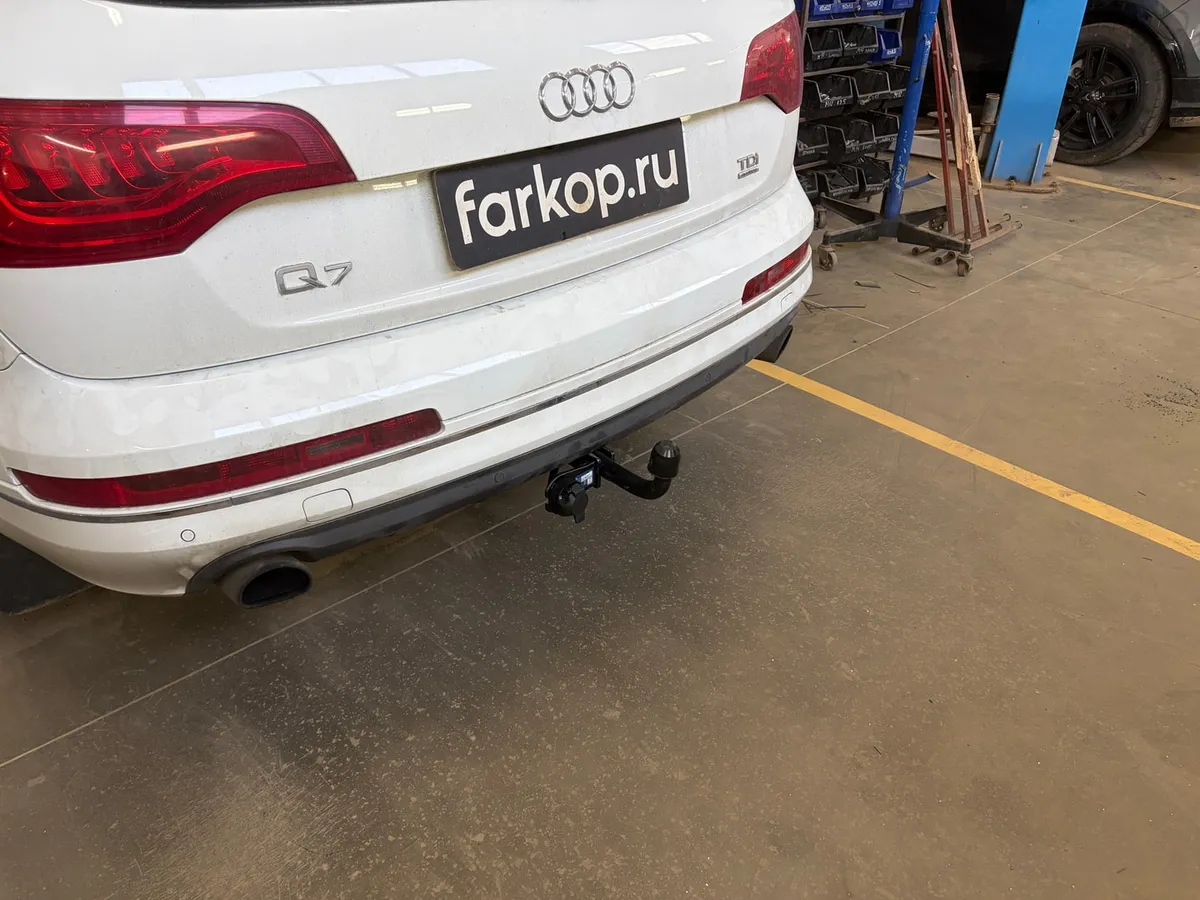 Фаркоп Berg для Audi Q7 2006-2015 F.5813.001 в Ростов-на-Дону Фаркоп Berg для Audi Q7 2006-2015 F.5813.001 в Ростов-на-Дону