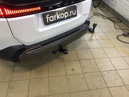 Фаркоп TowRus для Toyota RAV4 2025- 229420 в Ростов-на-Дону