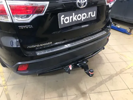Фаркоп Sheriff для Toyota Highlander 2014-2020 Арт. 2790.31 2790.31 в Ростов-на-Дону